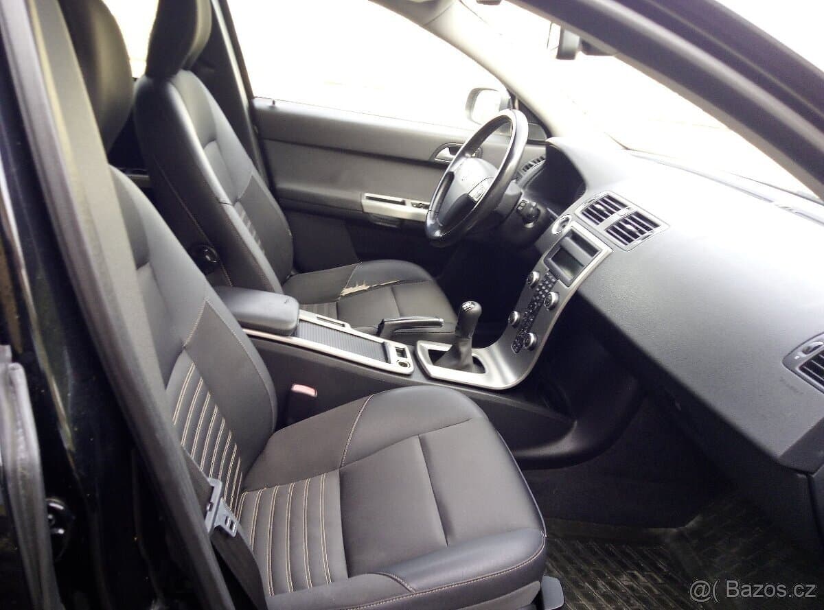 2008 Volvo V50 - 13