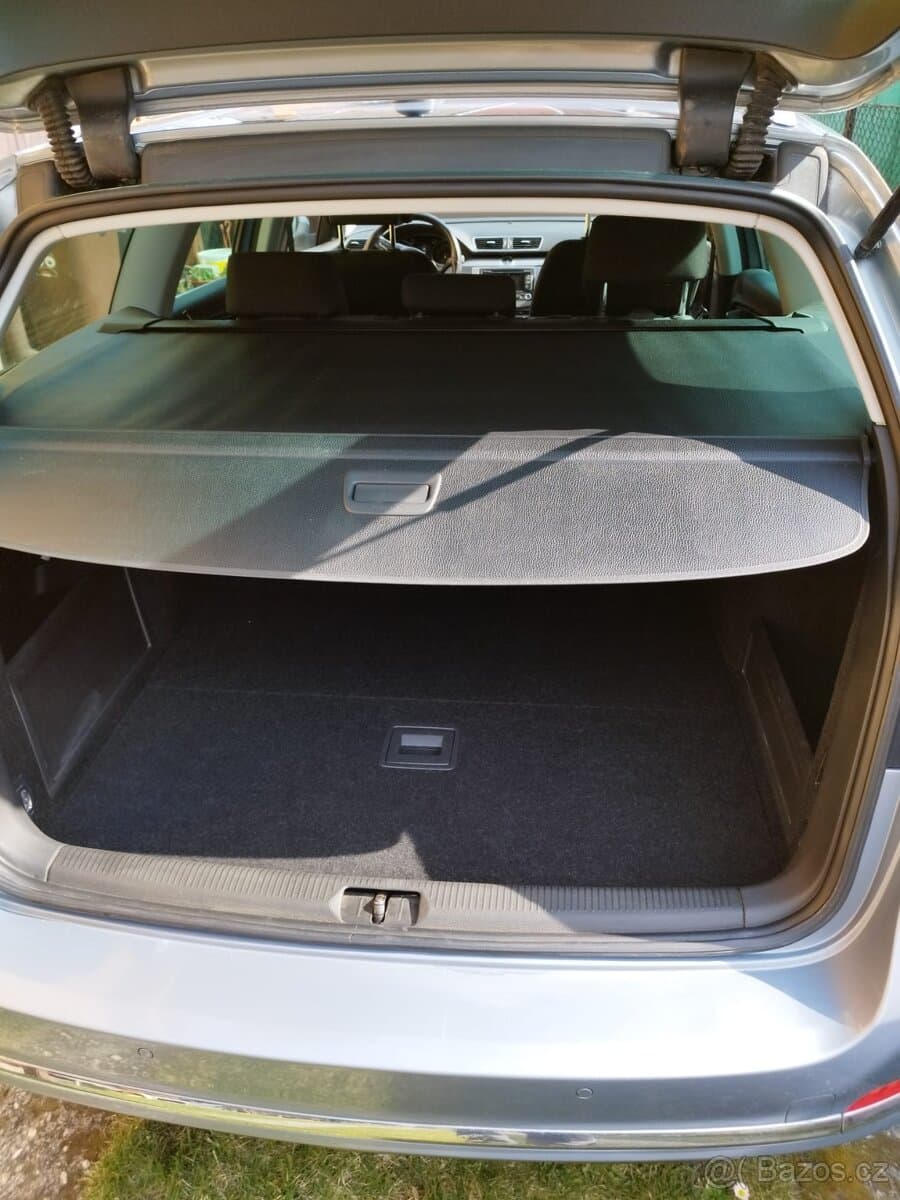 2013 Volkswagen PASSAT - 13