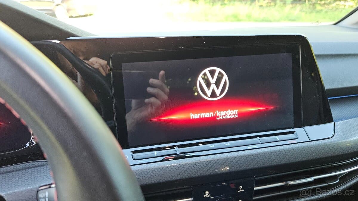 2023 Volkswagen GOLF - 13
