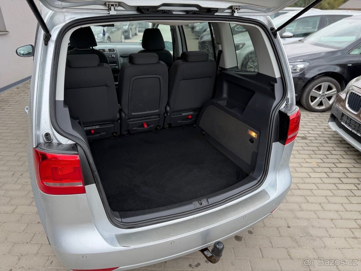 2011 Volkswagen TOURAN - 13