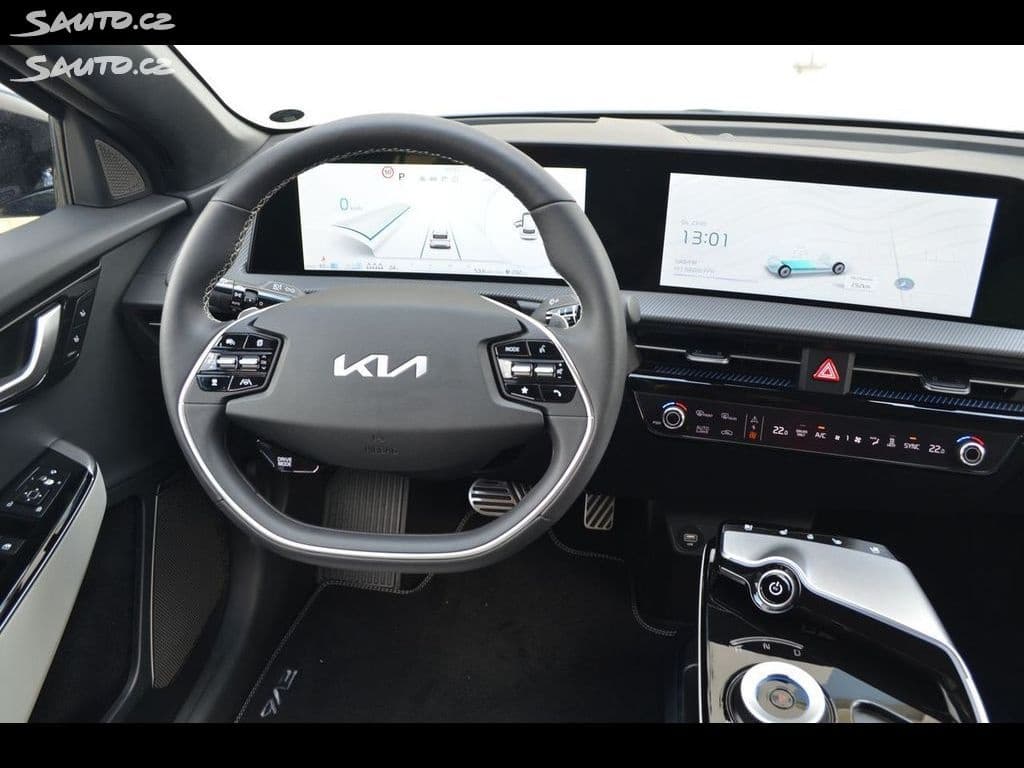 2023 Kia EV6 - 13