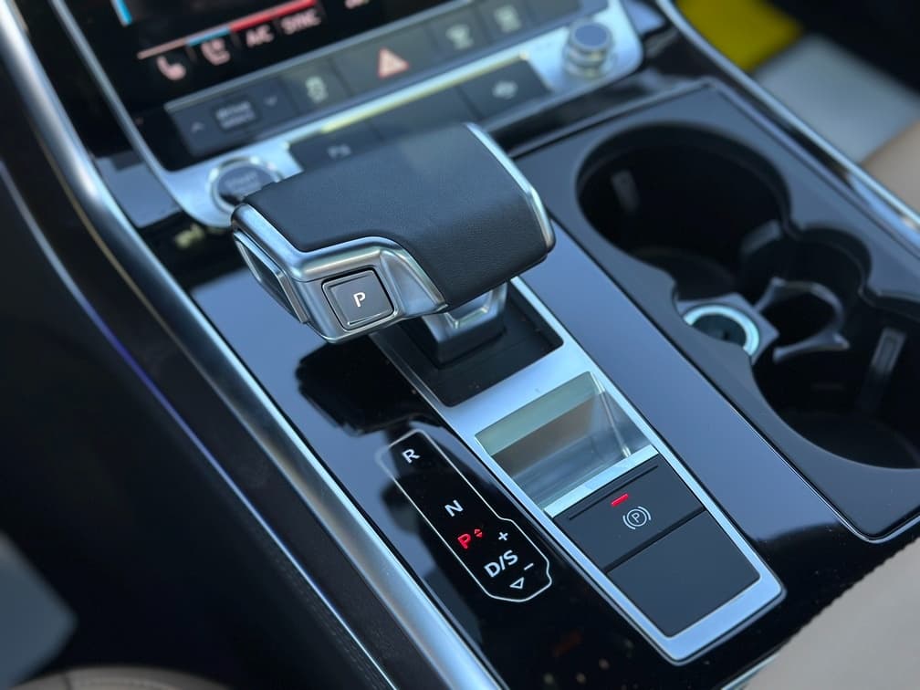 2023 Audi Q8 - 13