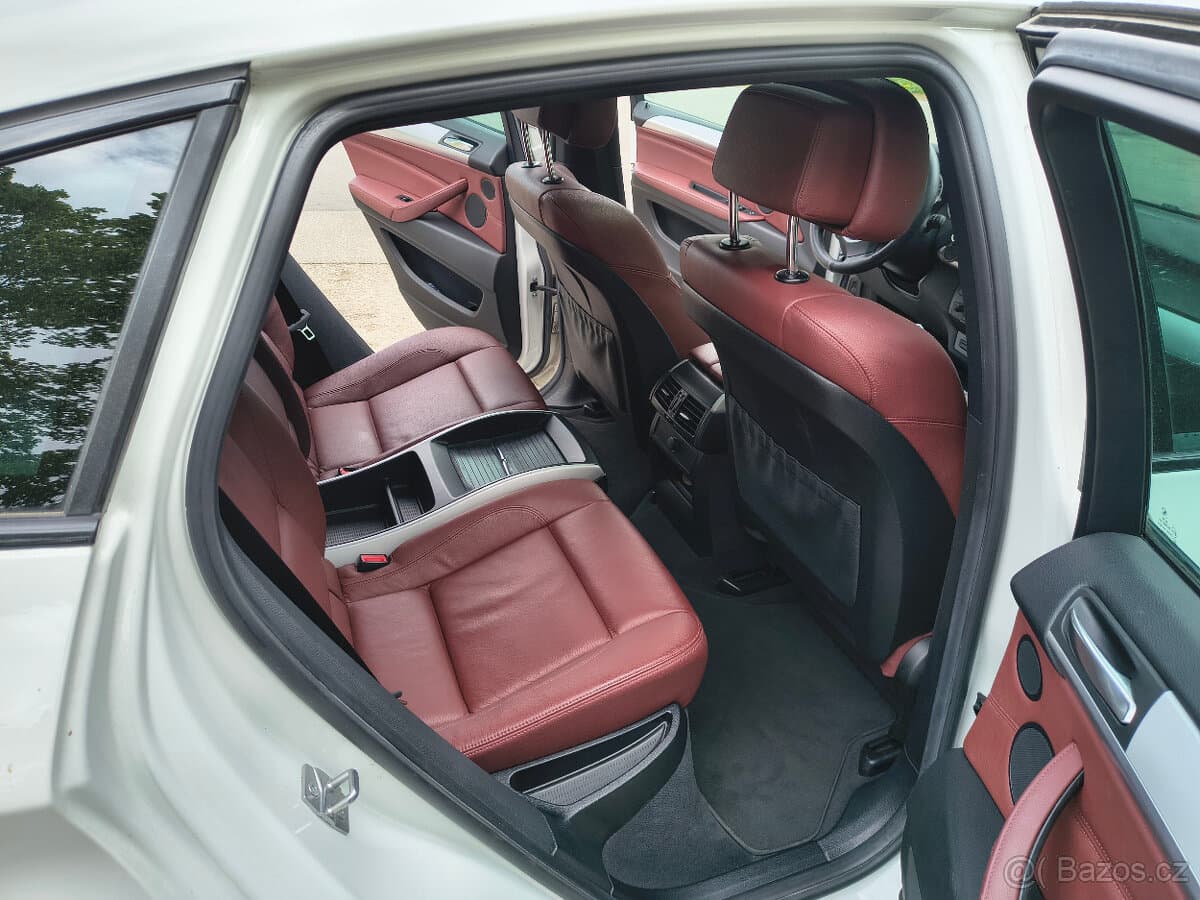 2008 BMW X6 - 13