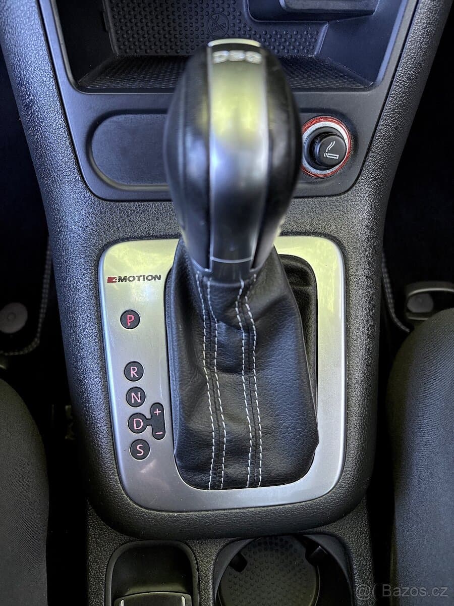 2015 Volkswagen TIGUAN - 13