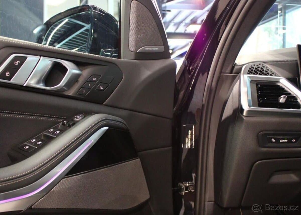 2025 BMW X5 - 13