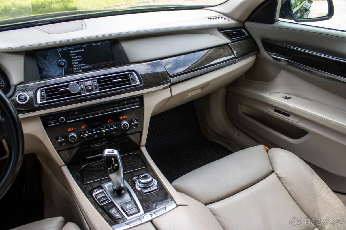 2011 BMW OSTATNÍ - 13