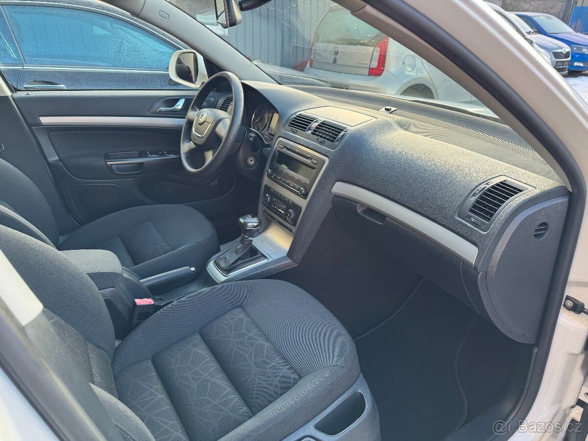 2012 Škoda OCTAVIA - 13