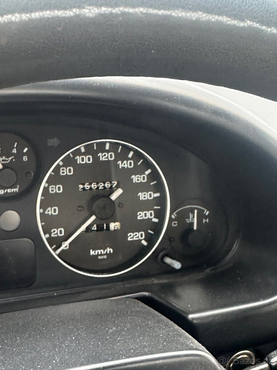 1990 Mazda MX-5 - 13
