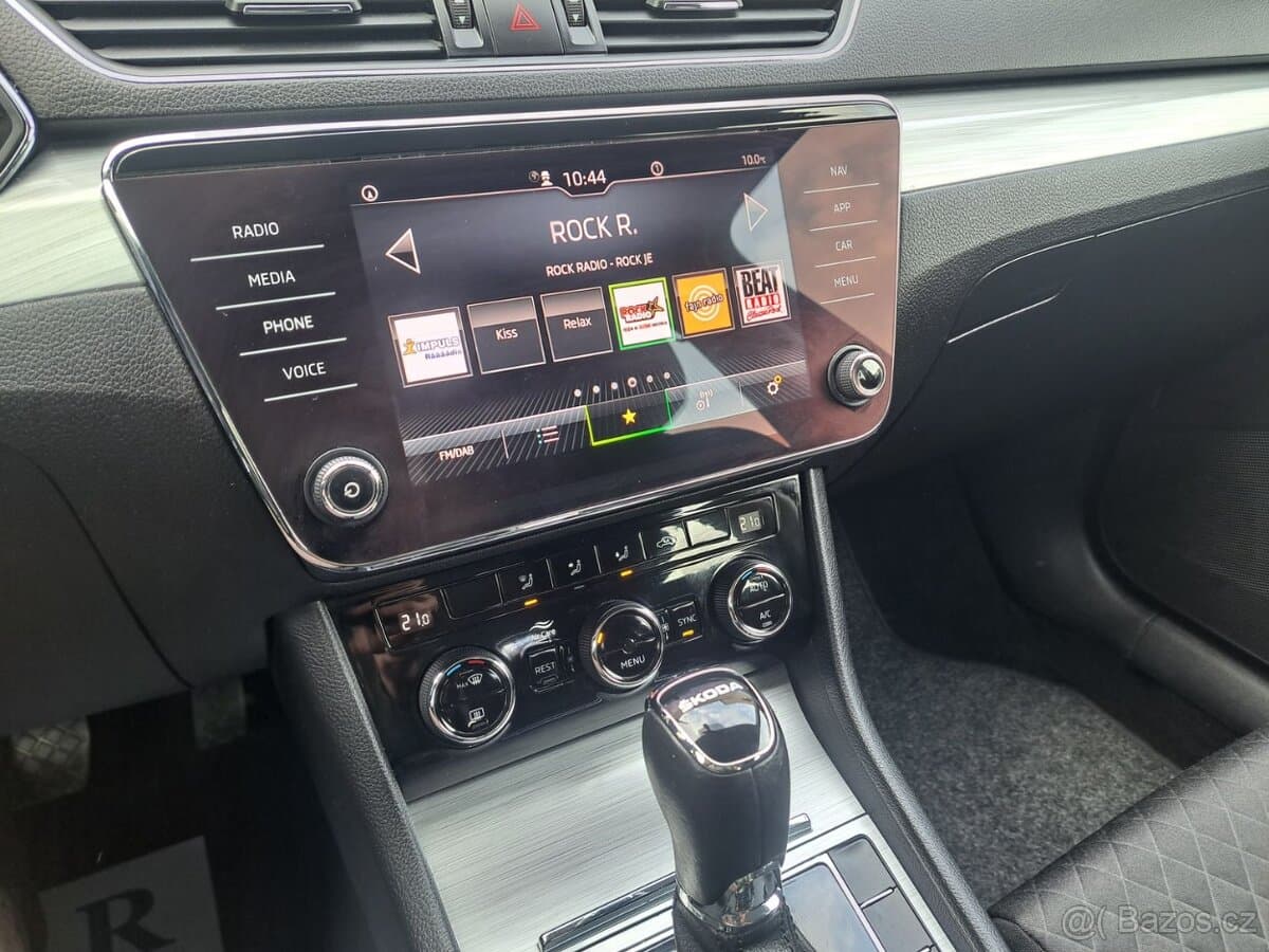 2022 Škoda SUPERB - 13