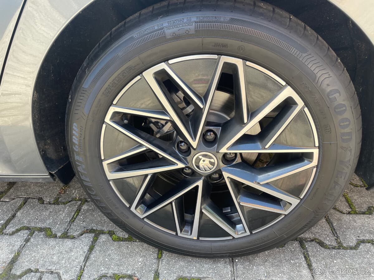 2022 Škoda OCTAVIA - 13