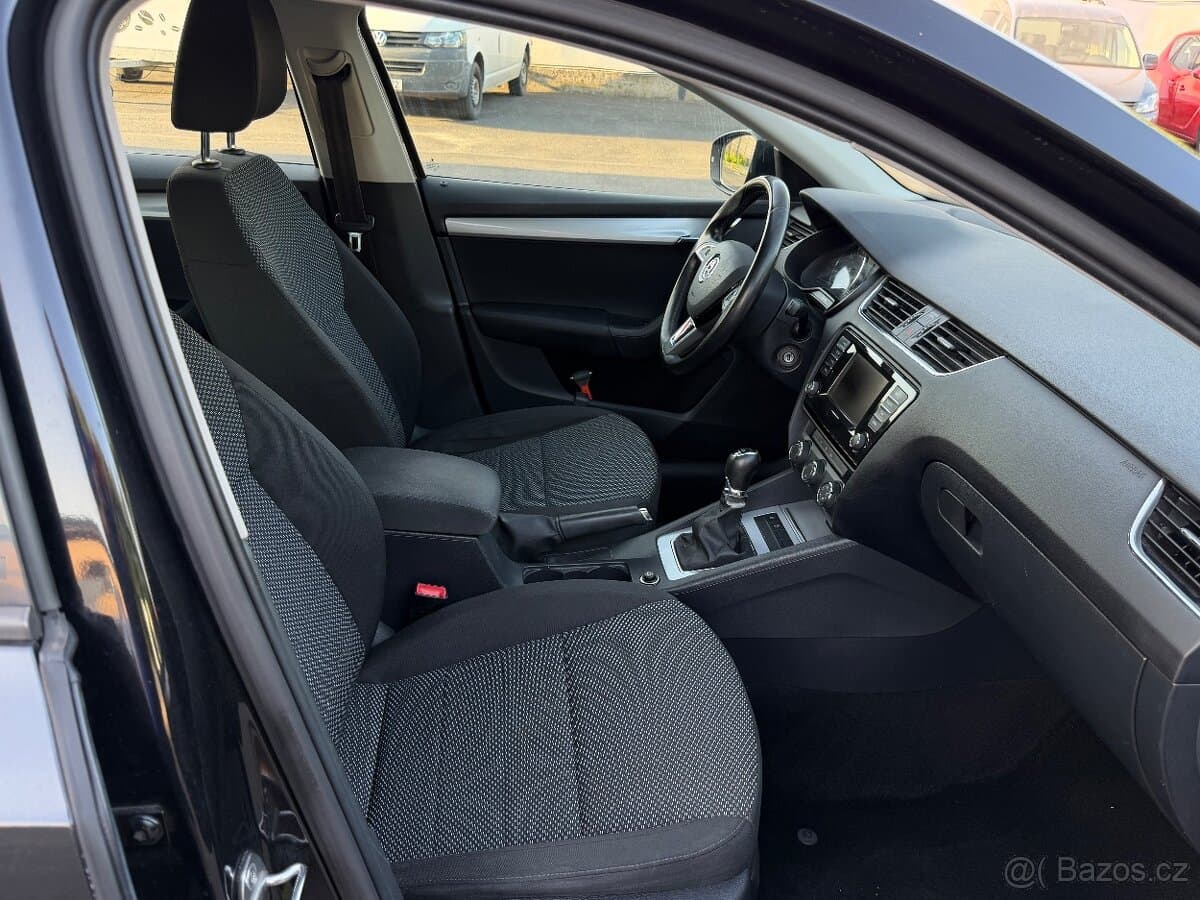 2015 Škoda OCTAVIA - 13