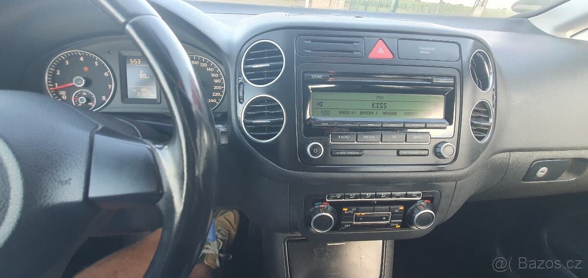 2009 Volkswagen GOLF - 13