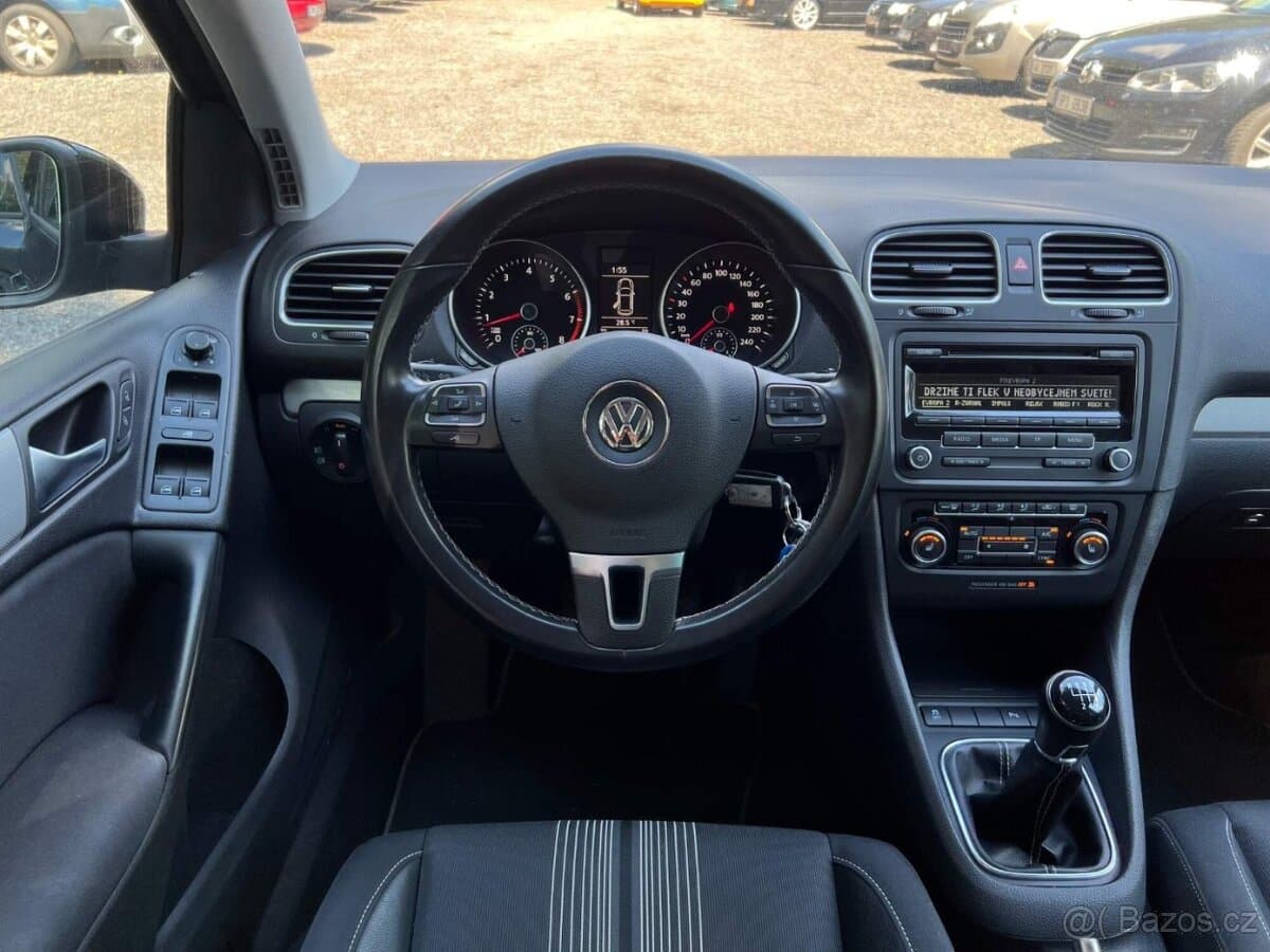 2012 Volkswagen GOLF - 13