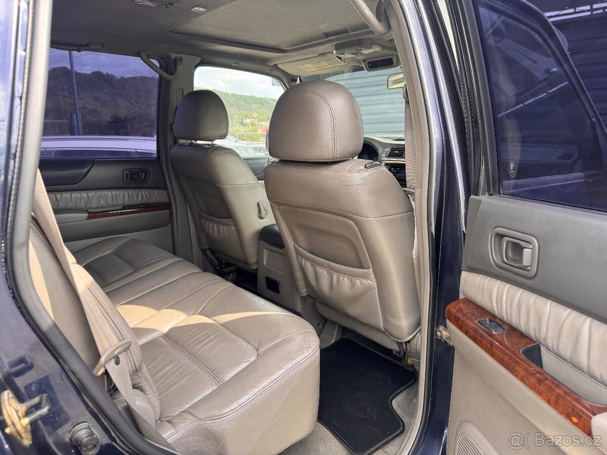 Nissan PATROL - 13