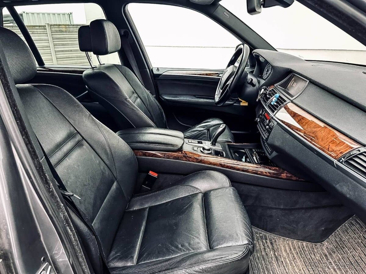 2007 BMW X5 - 13