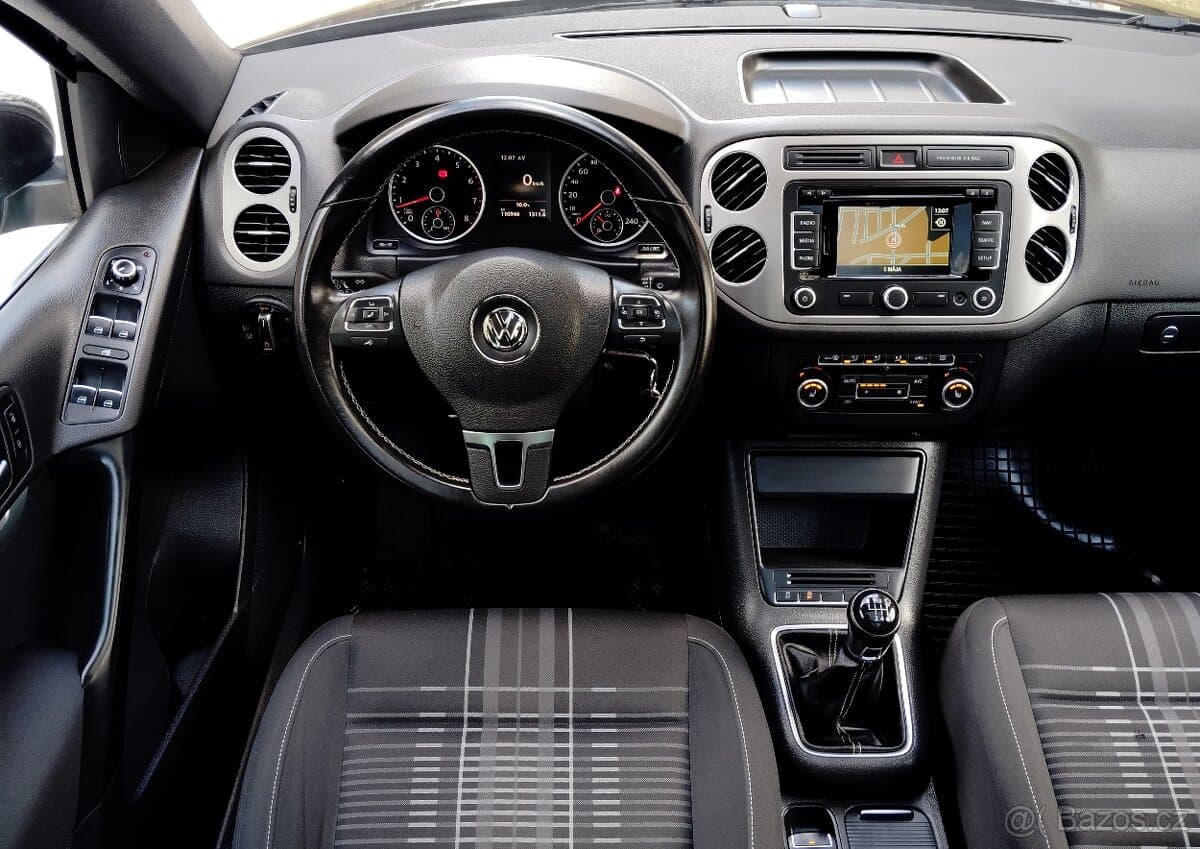 2015 Volkswagen TIGUAN - 13