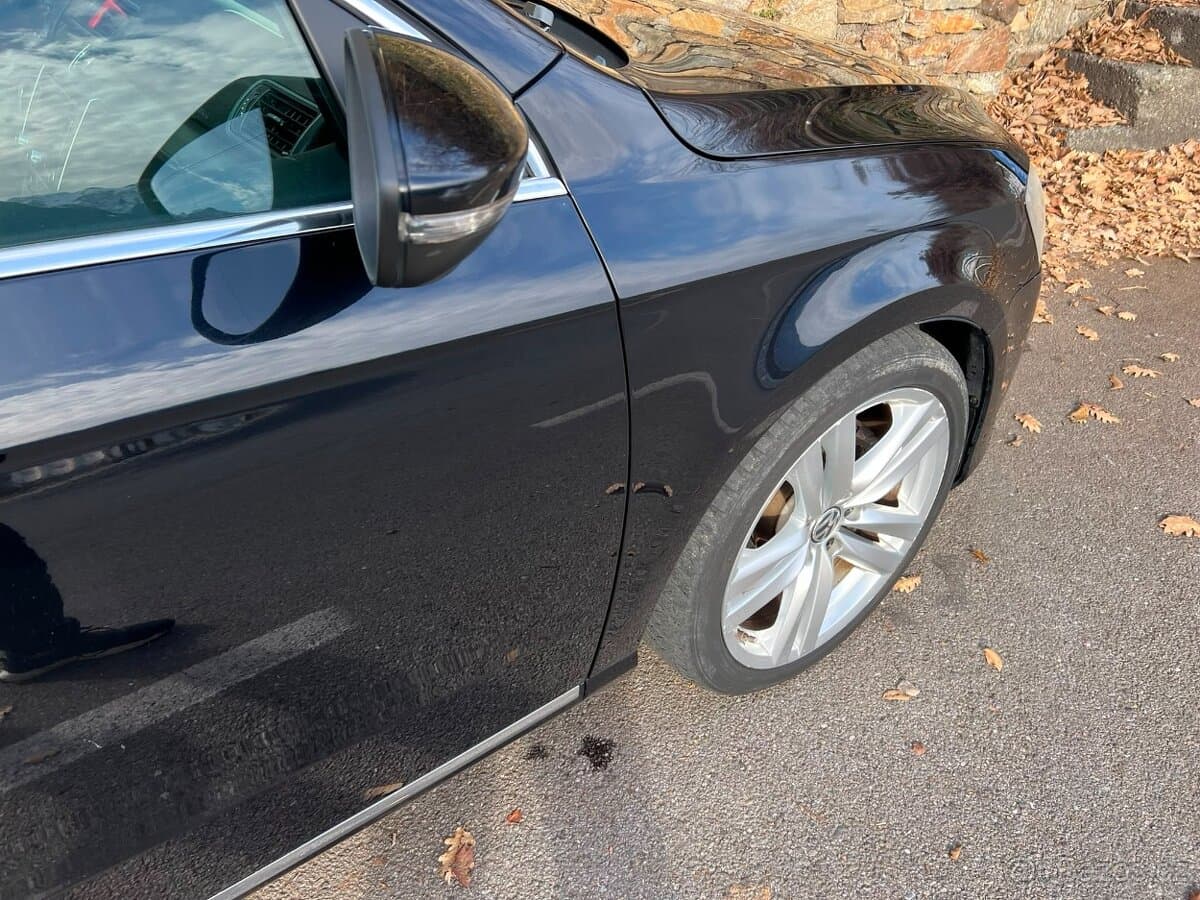 2013 Volkswagen PASSAT - 13