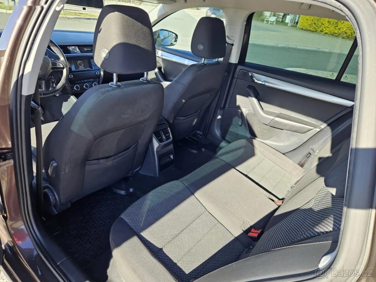 2015 Škoda OCTAVIA - 13