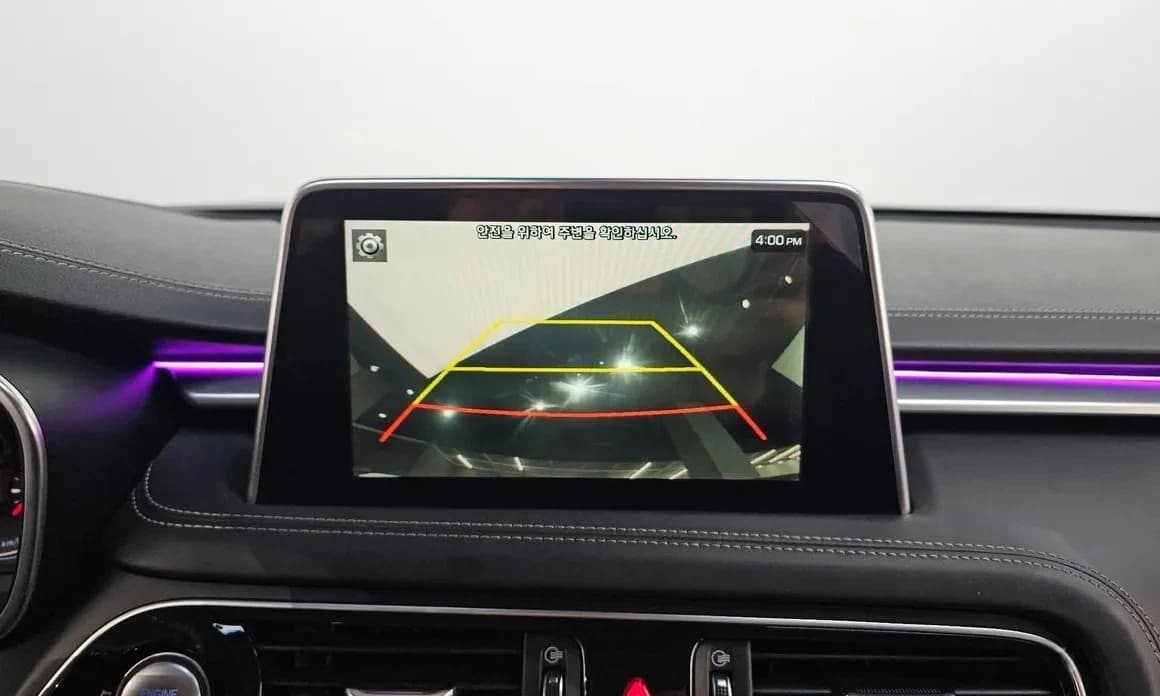 2020 Genesis G70 - 13