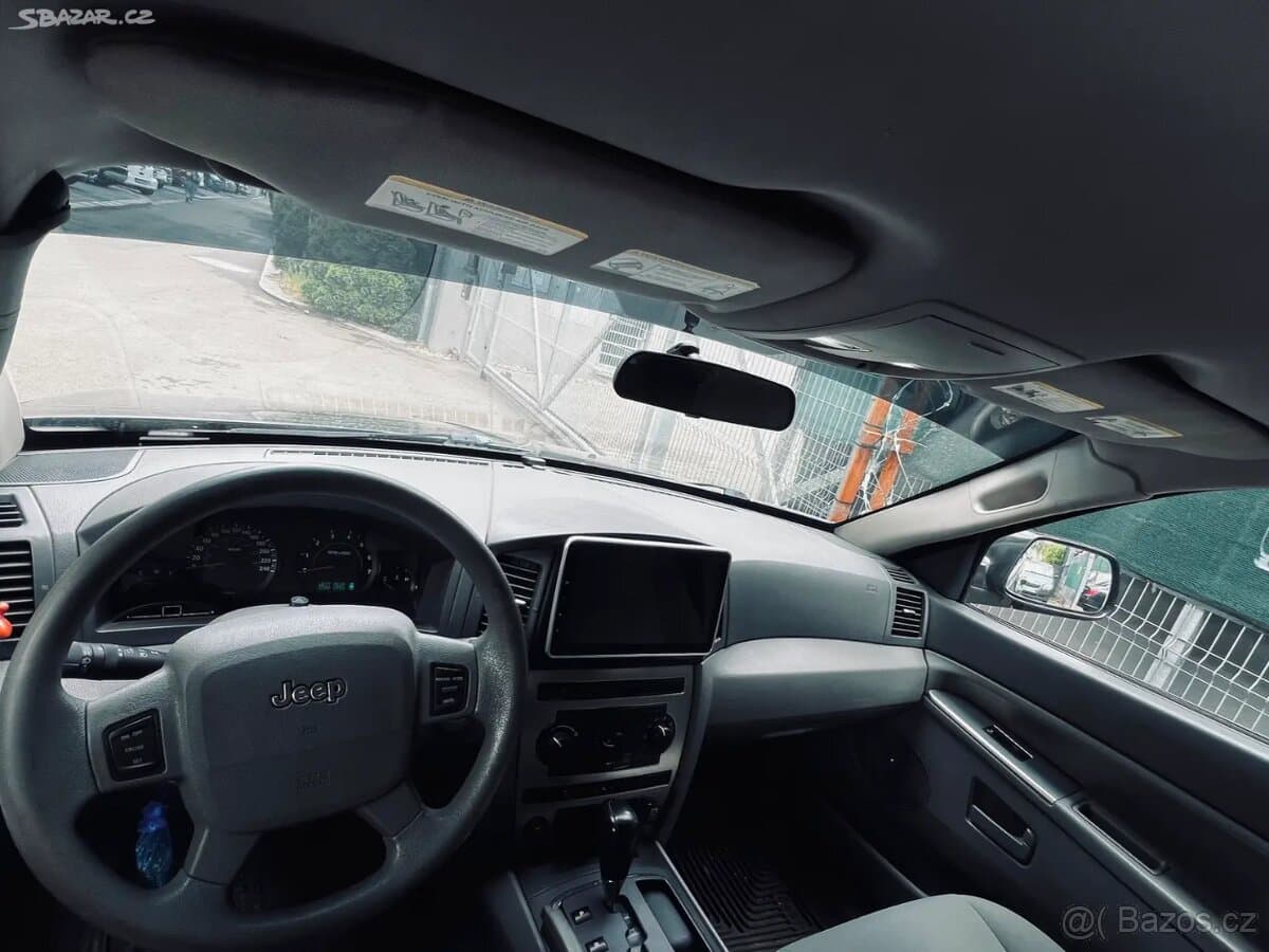2007 Jeep CHEROKEE - 13