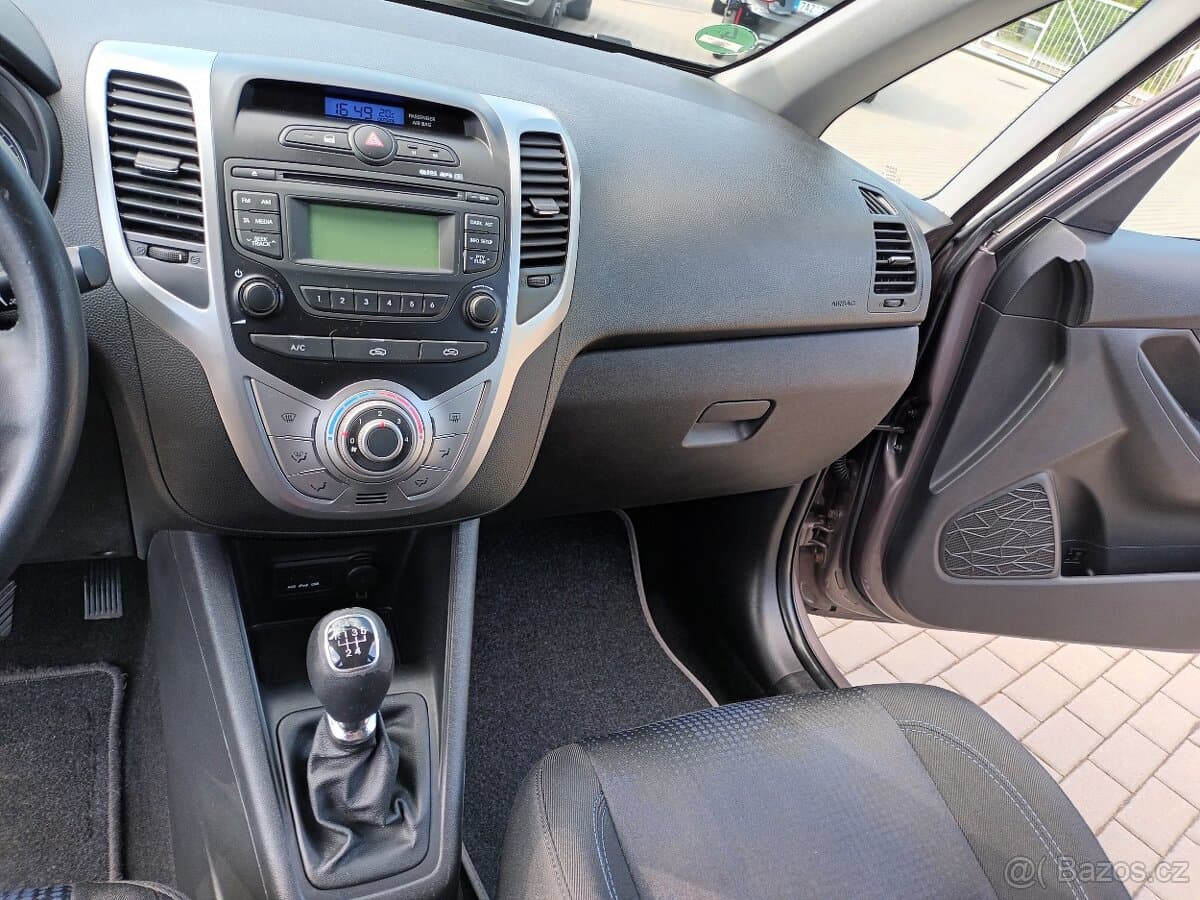 2013 Hyundai ix20 - 13