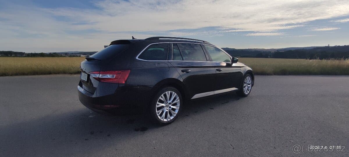 2020 Škoda SUPERB - 13