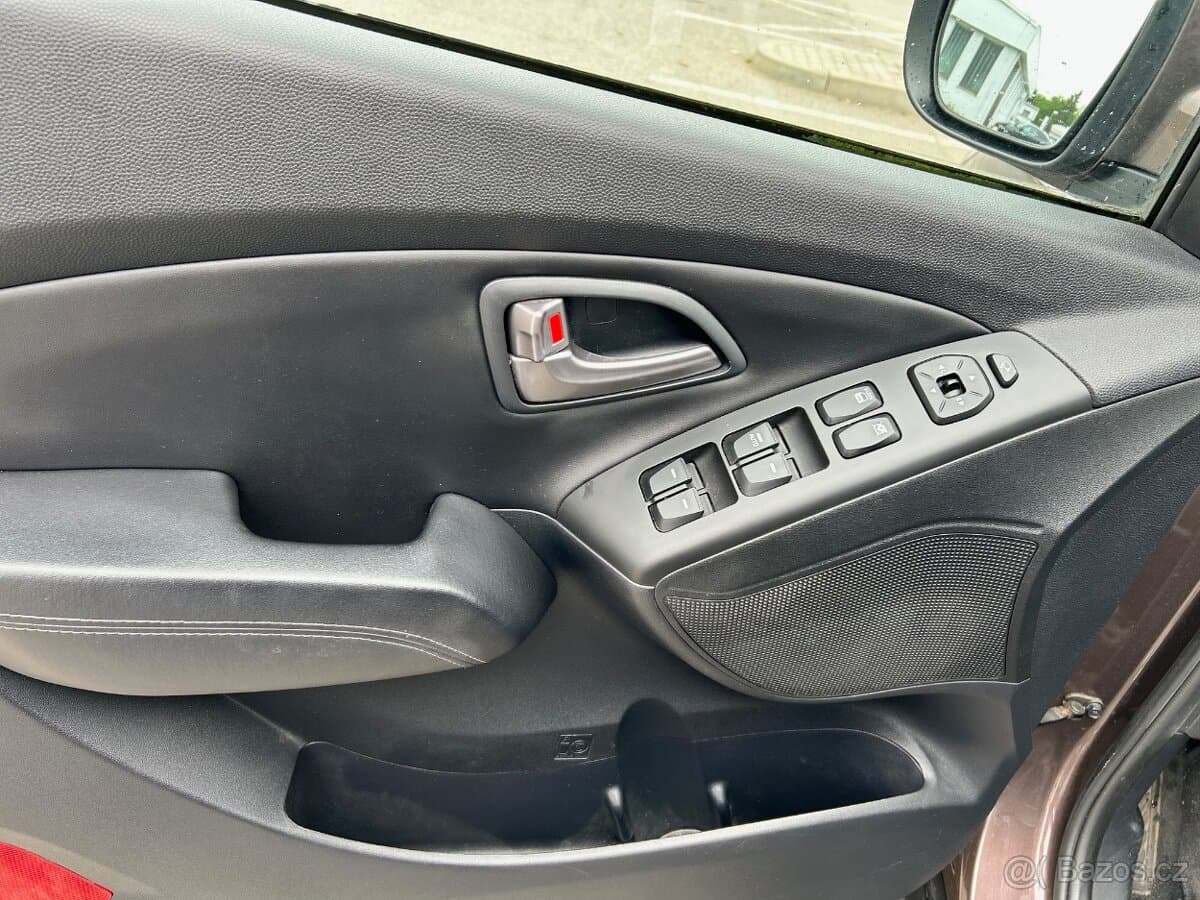 Hyundai ix35 - 13