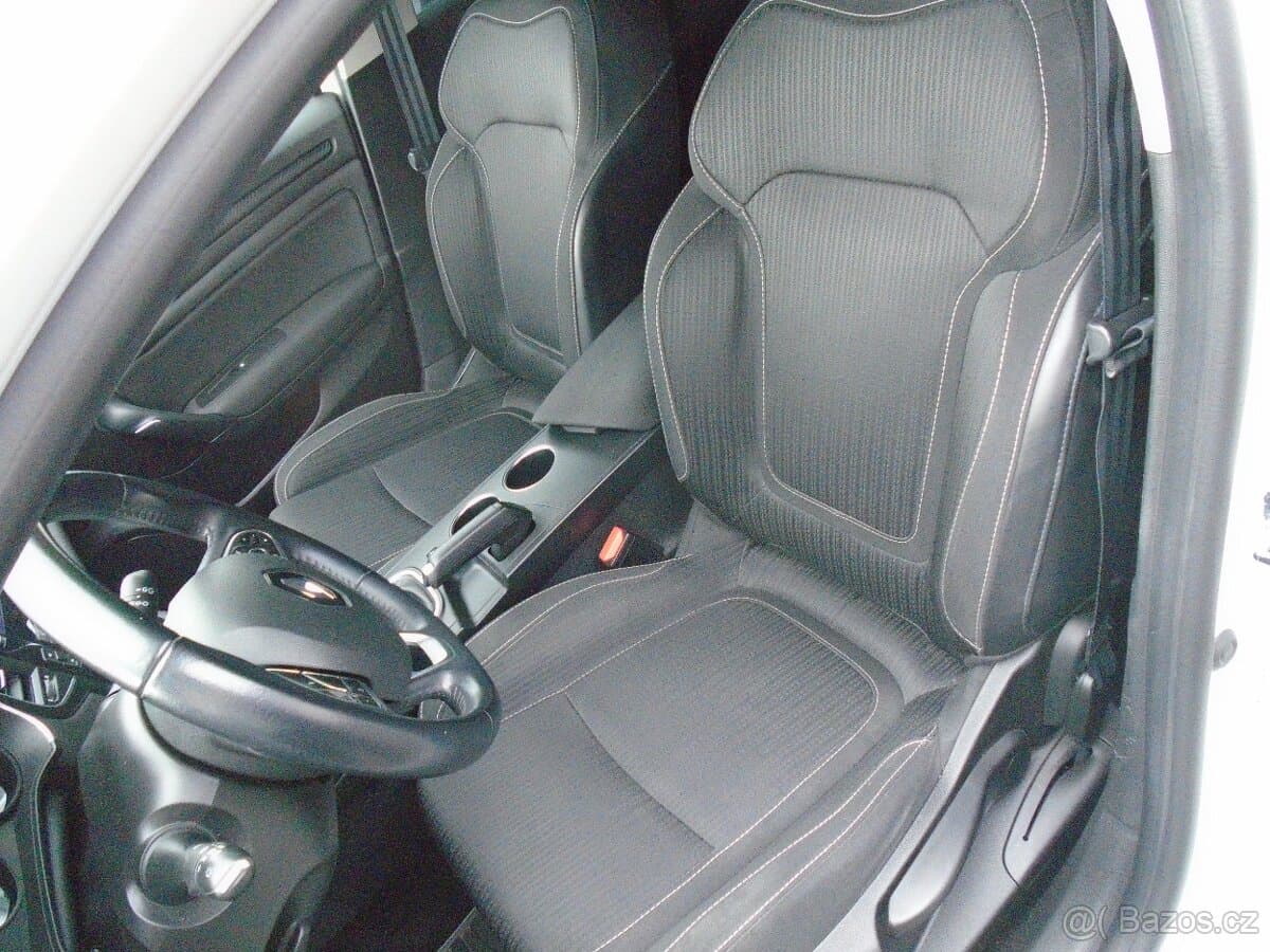 2018 Renault MEGANE - 13