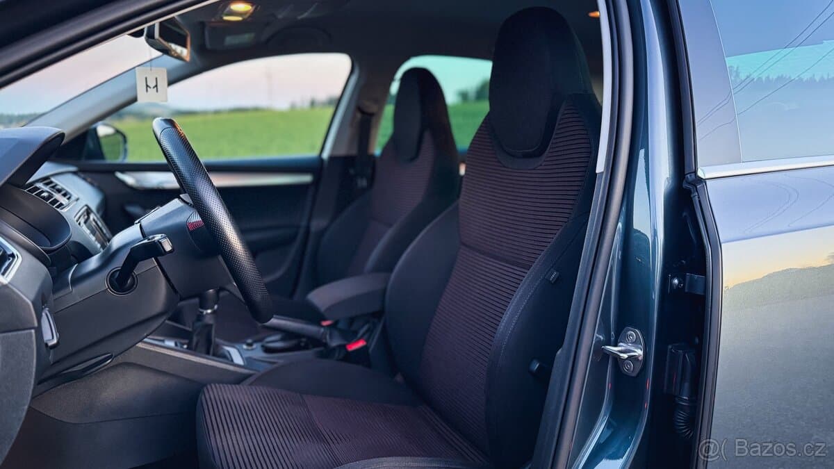 2015 Škoda OCTAVIA - 13
