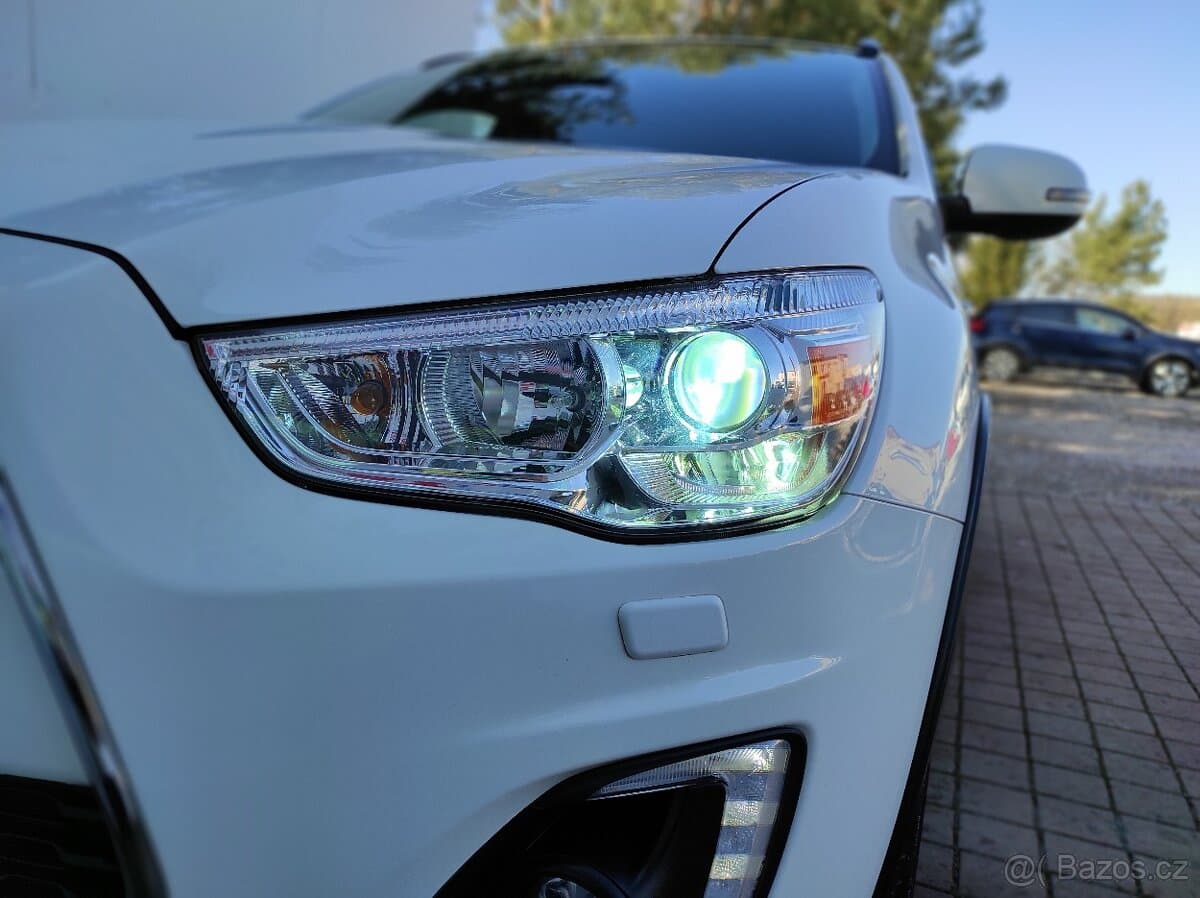 2015 Mitsubishi ASX - 13