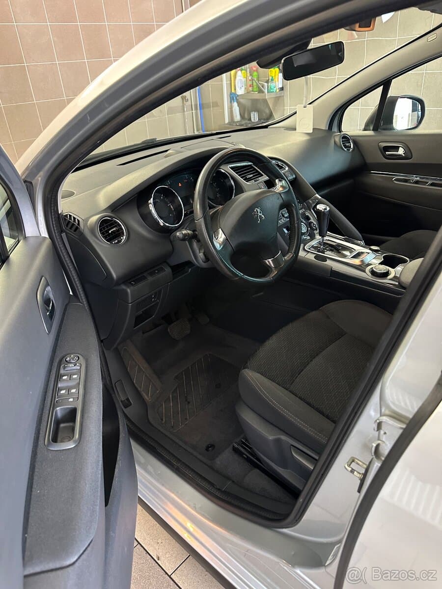 2016 Peugeot 3008 - 13