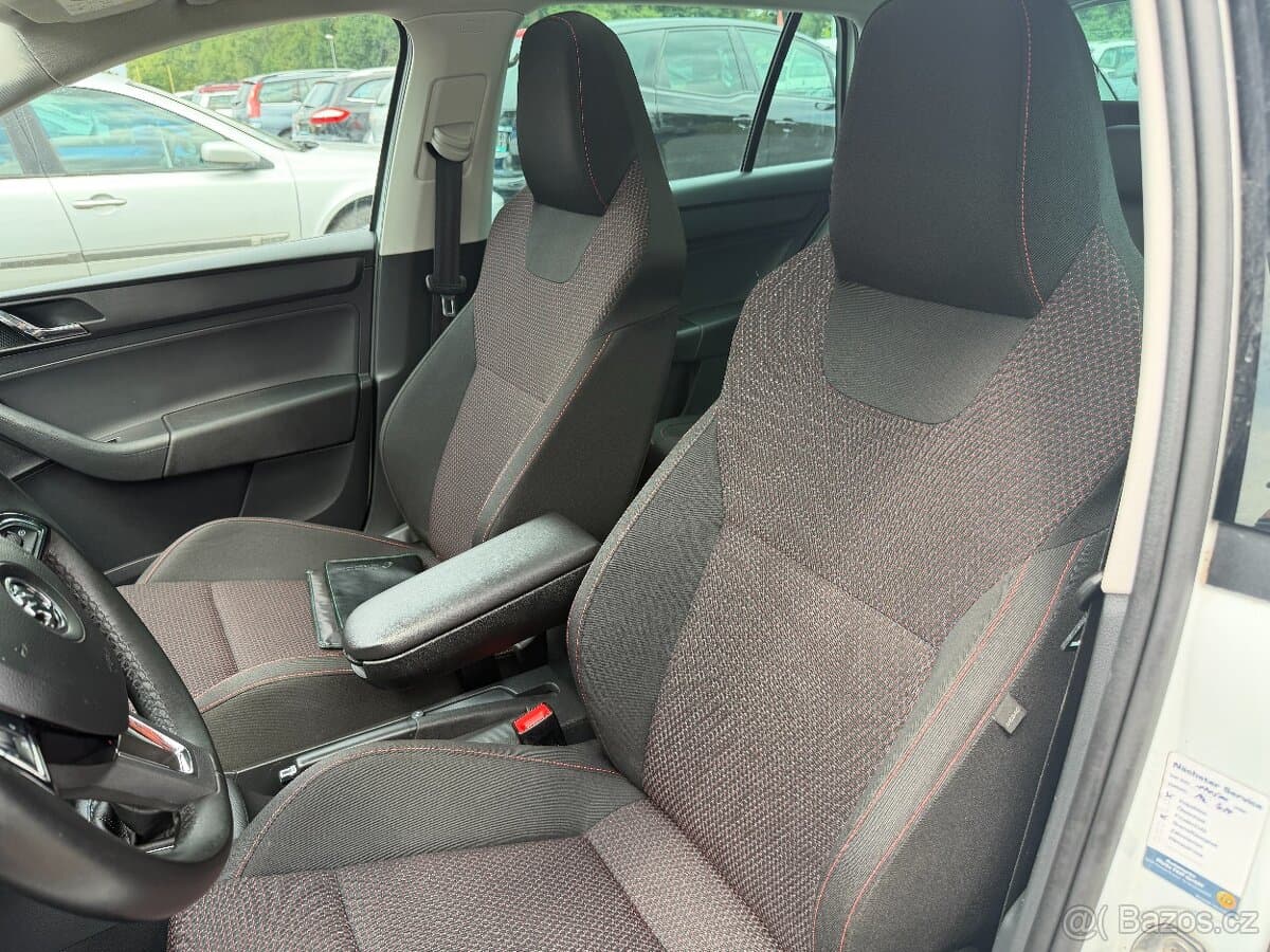 2015 Škoda RAPID - 13