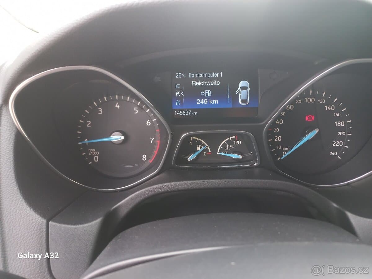 Ford FOCUS - 13