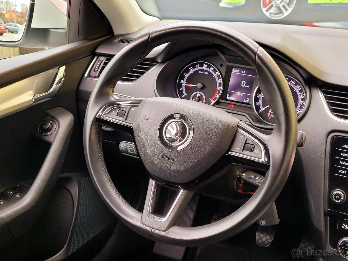 2019 Škoda OCTAVIA - 13