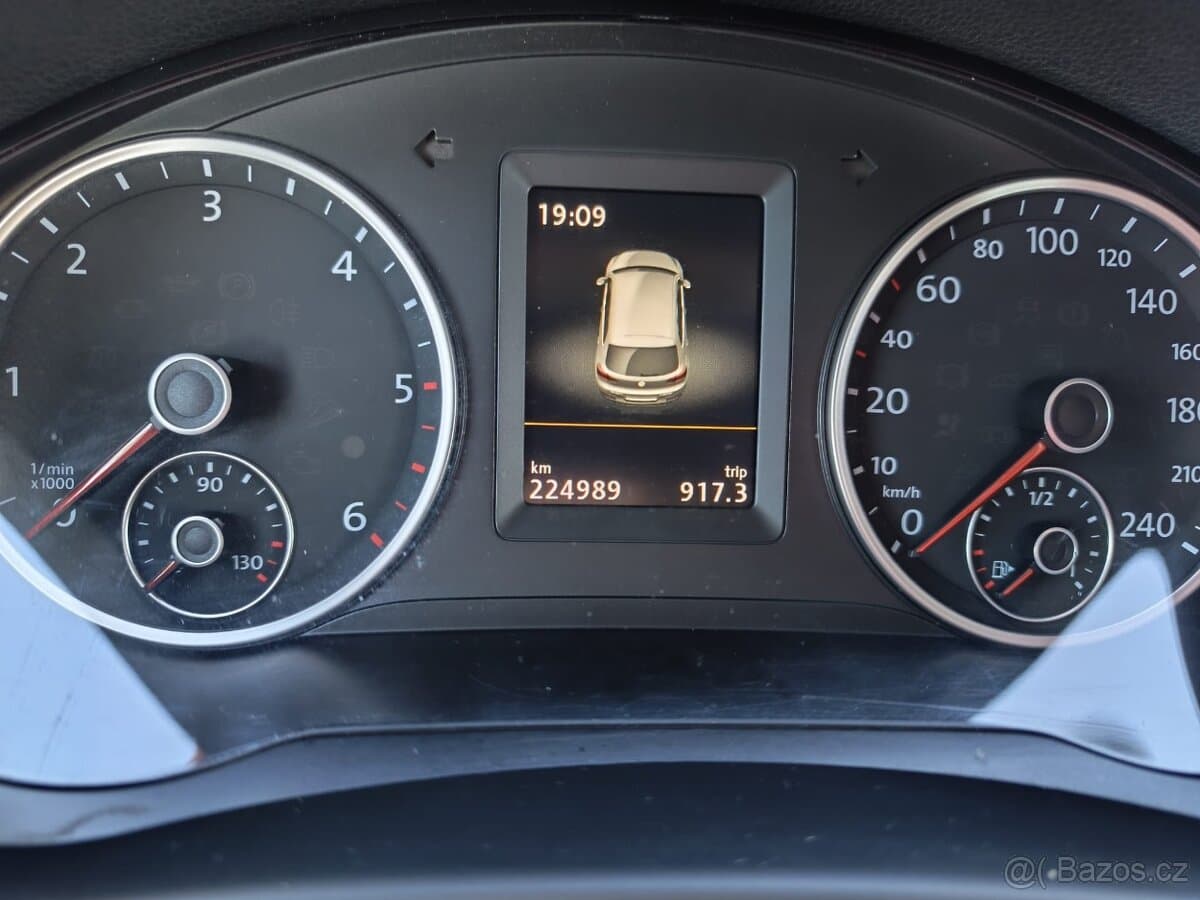 2014 Volkswagen TIGUAN - 13