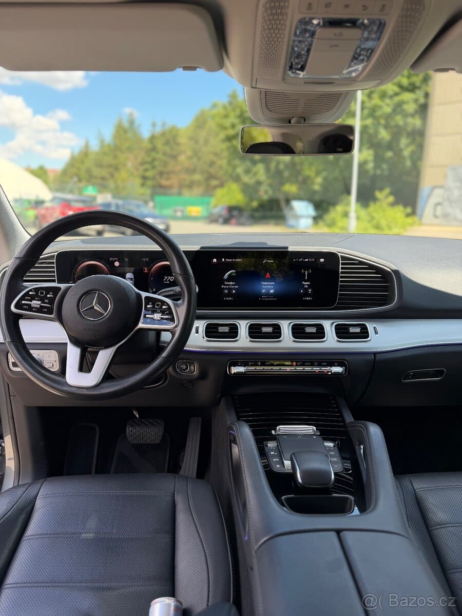 Mercedes-Benz GL - 13