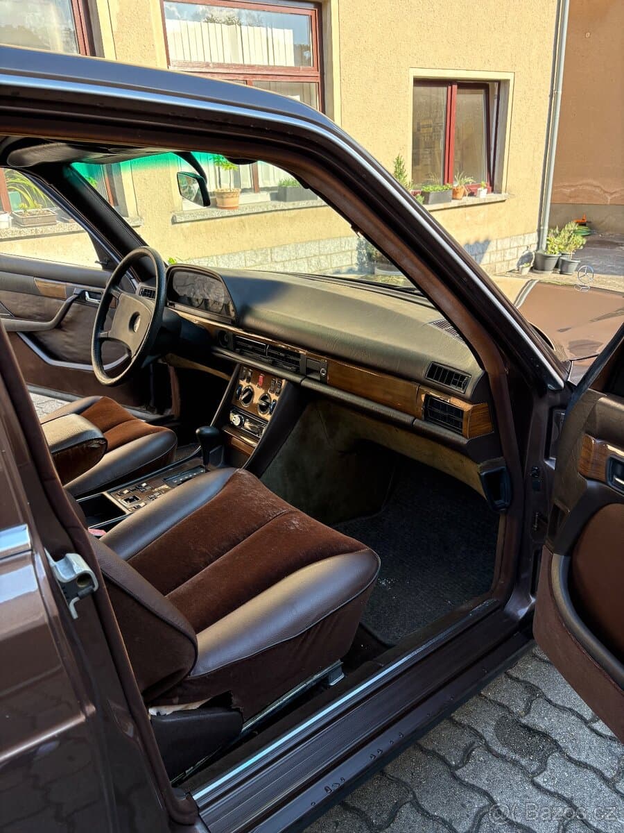 1982 Mercedes-Benz OSTATNÍ - 13