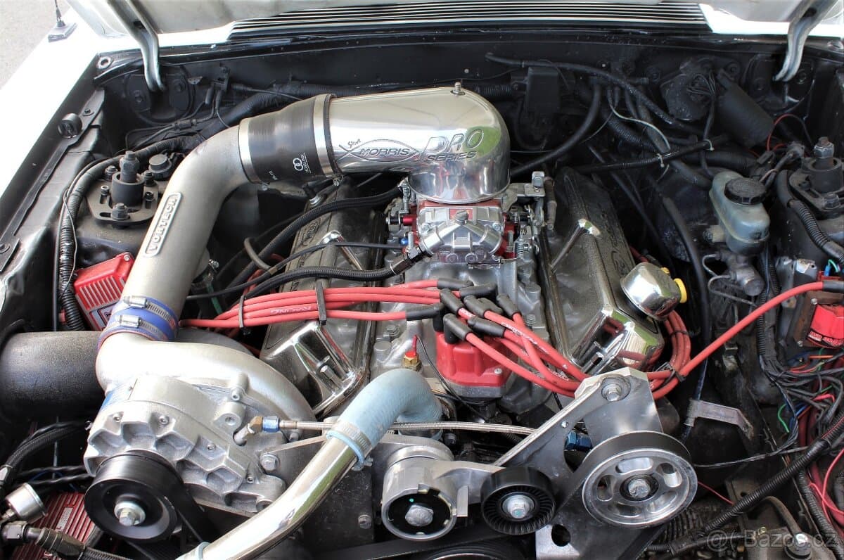 1989 Ford GT - 13