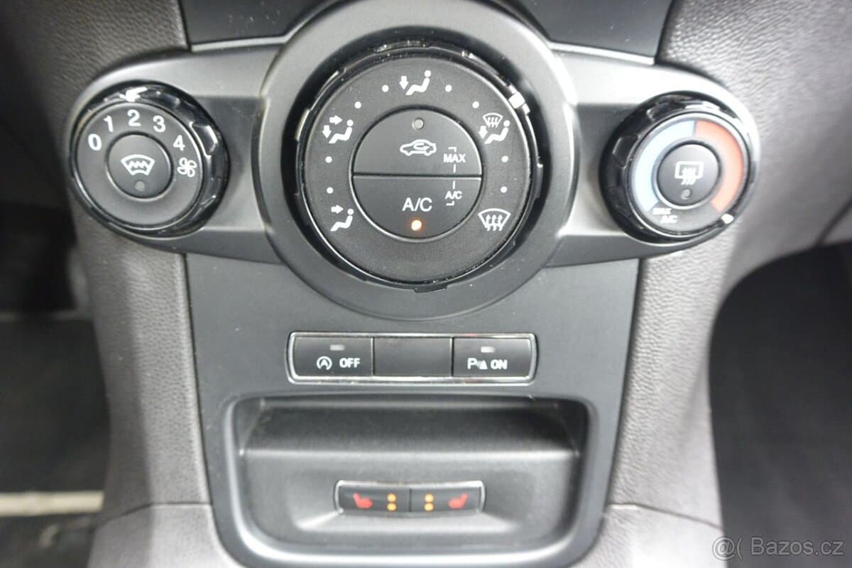 2015 Ford FIESTA - 13
