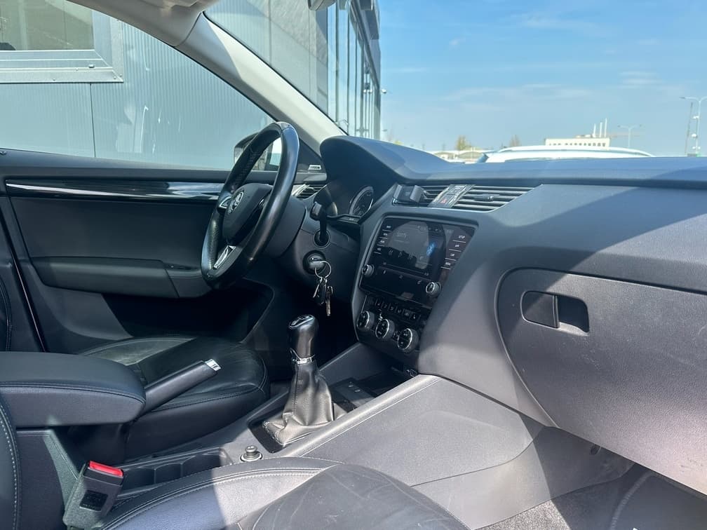 2018 Škoda OCTAVIA - 13