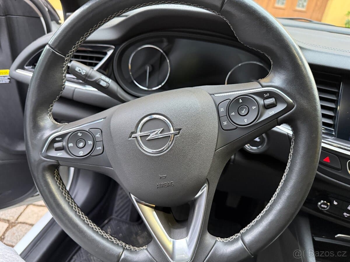 2022 Opel INSIGNIA - 13