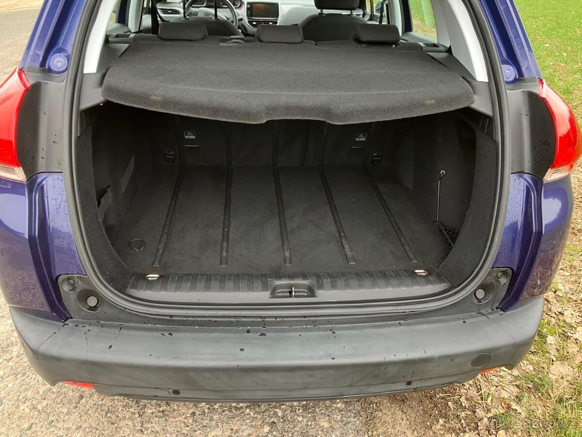 2014 Peugeot 2008 - 13