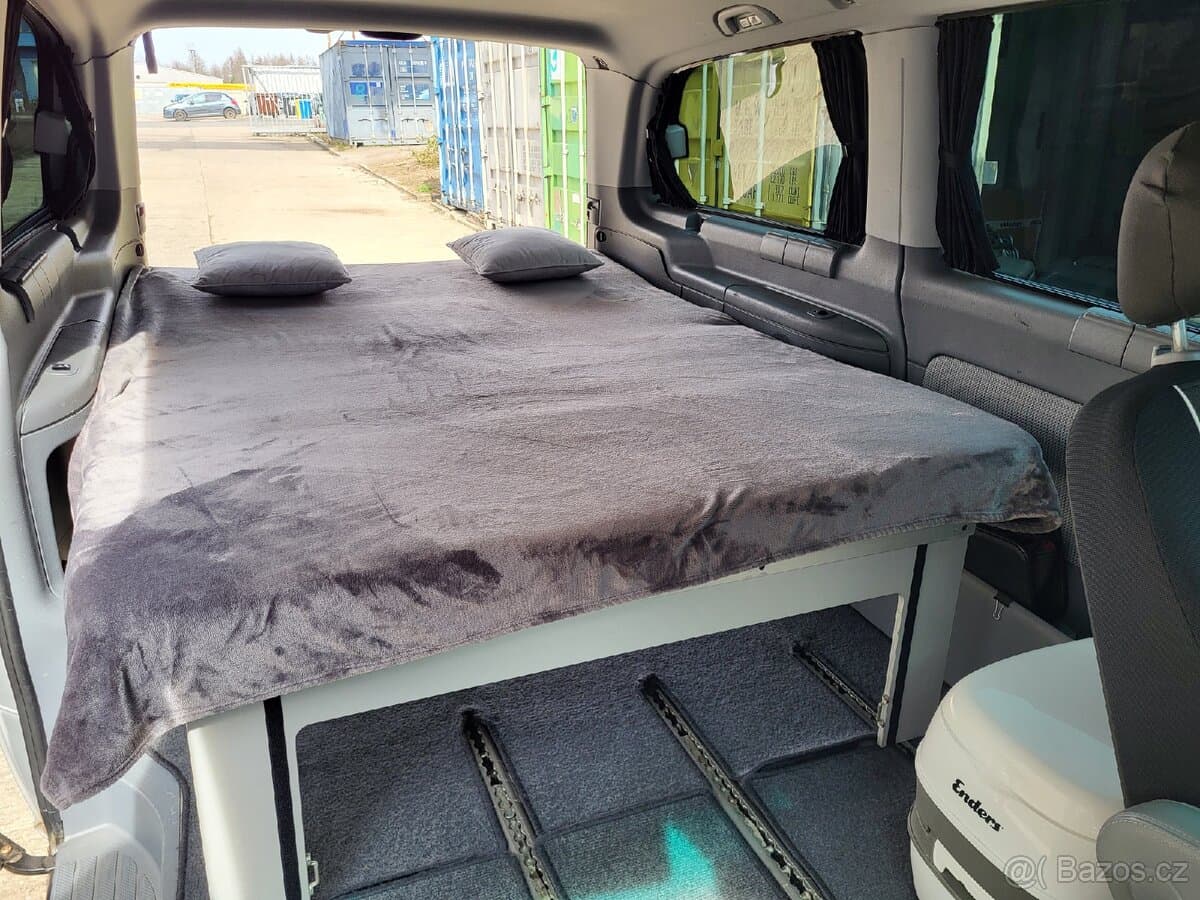 2009 Mercedes-Benz VIANO - 13
