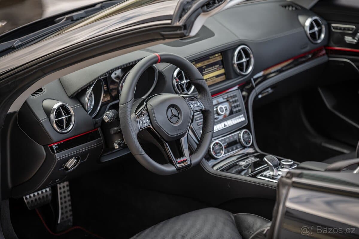 2012 Mercedes-Benz SL - 13