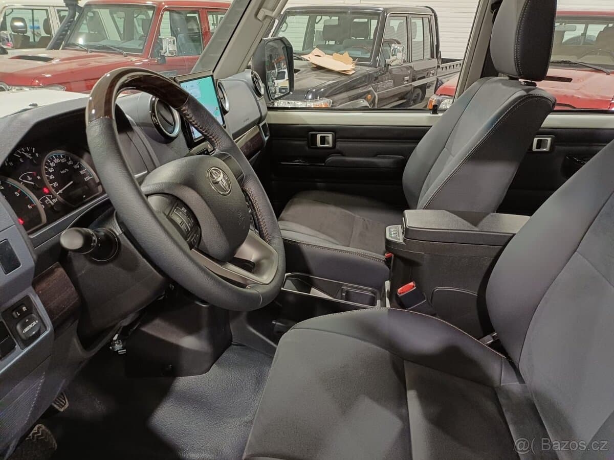 2024 Toyota LAND CRUISER - 13