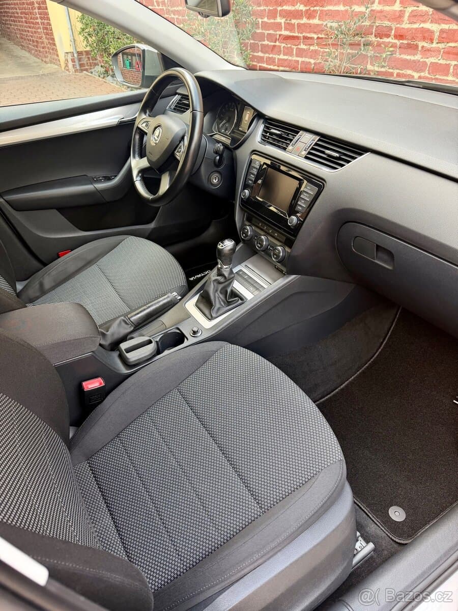 2015 Škoda OCTAVIA - 13
