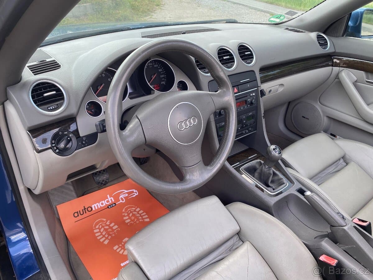2002 Audi A4 - 13