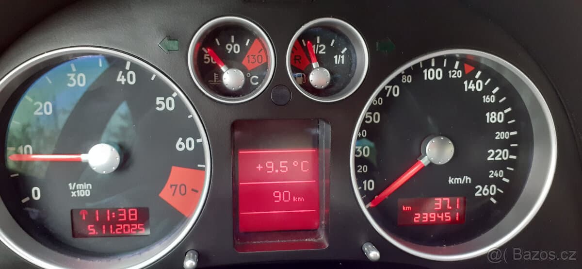 2000 Audi TT - 13