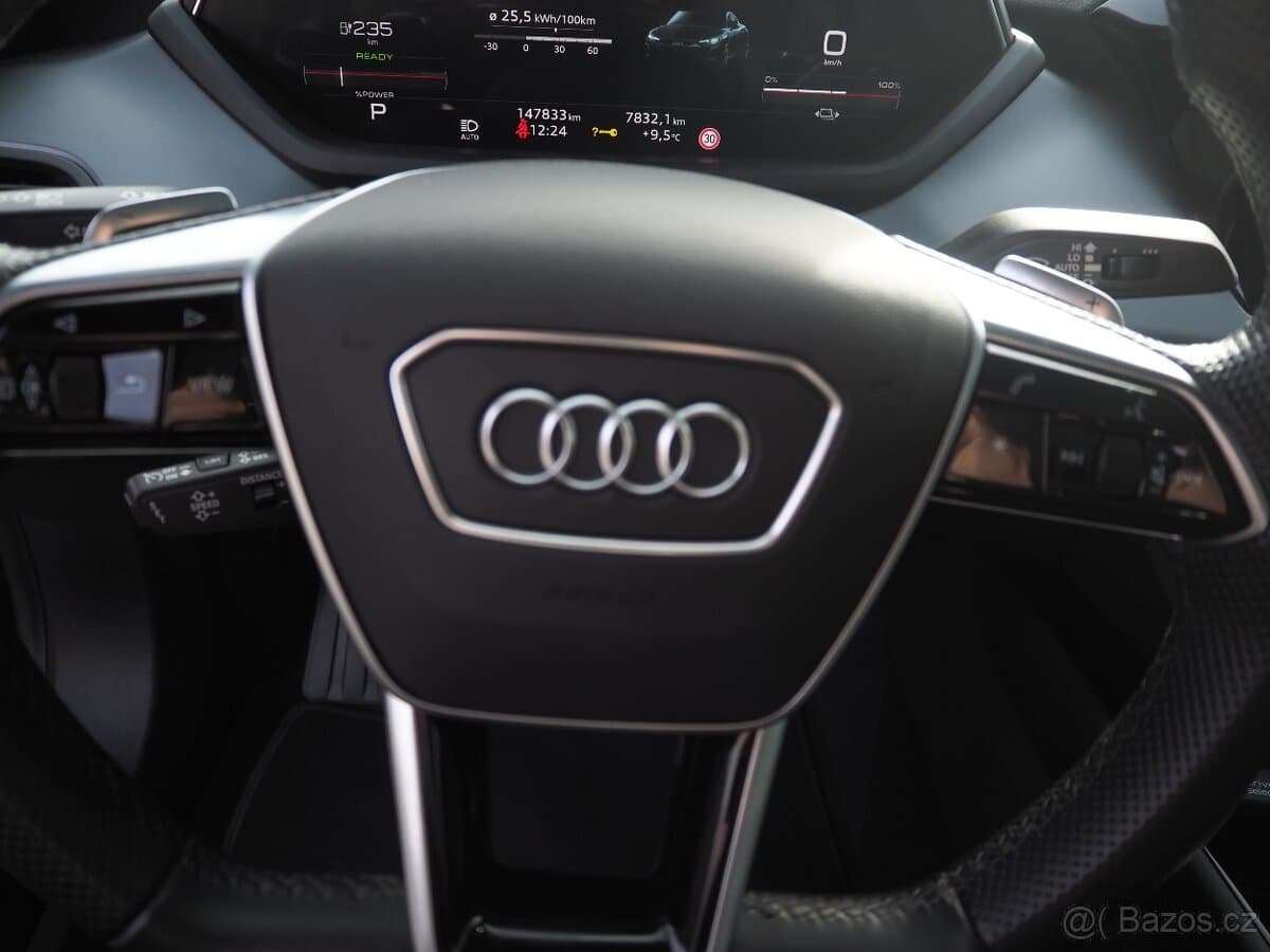 2022 Audi E-TRON - 13