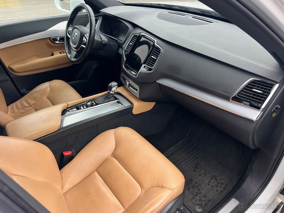 2017 Volvo XC90 - 13